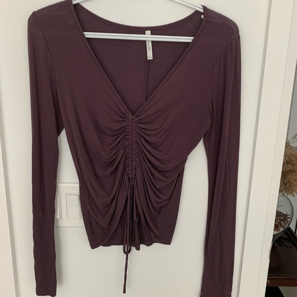 Dark purple adjustable long sleeves top - Picture 1 of 3